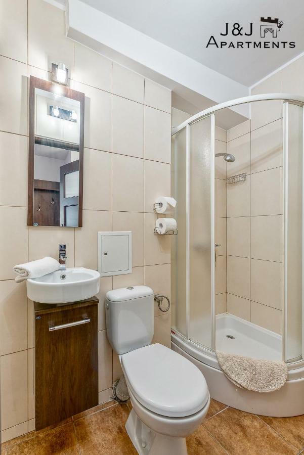 J&j Apartments, Szczytna 1, 9 Apartment Thorn